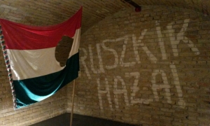 'Russians go home!' - exhibition about the 1956 Revolution inside TerrorHaza.
